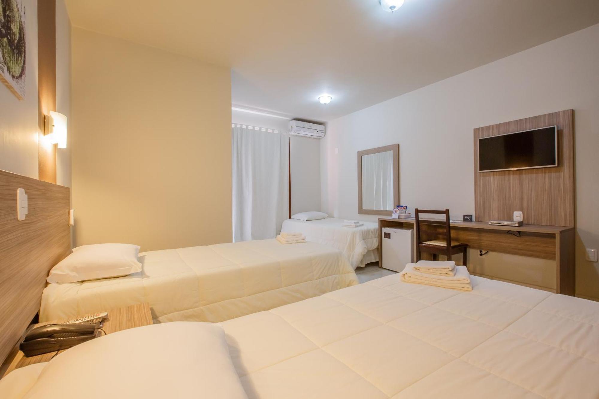 Quarto Triplo Luxo