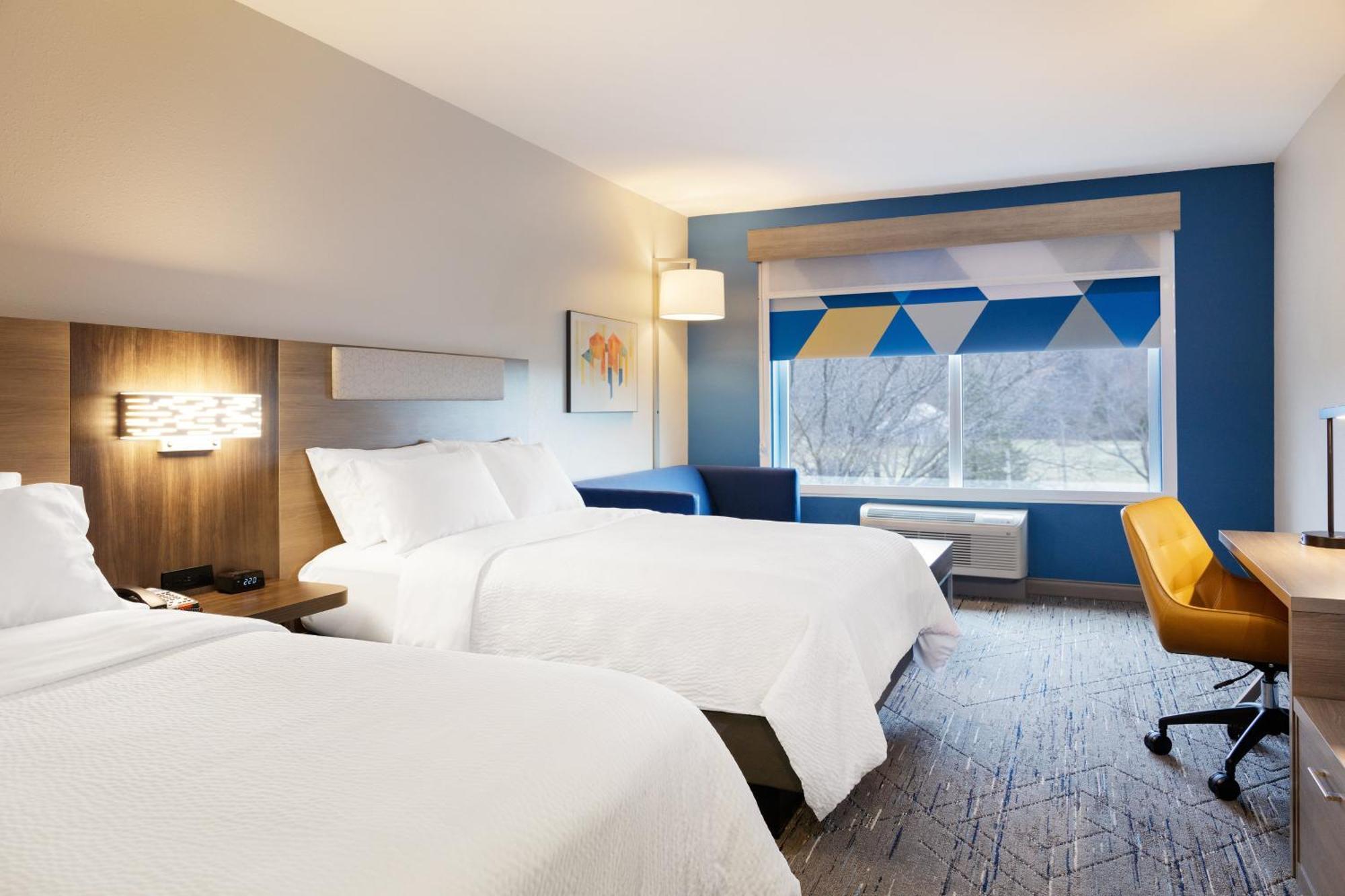 Standard Room Two Queen Beds