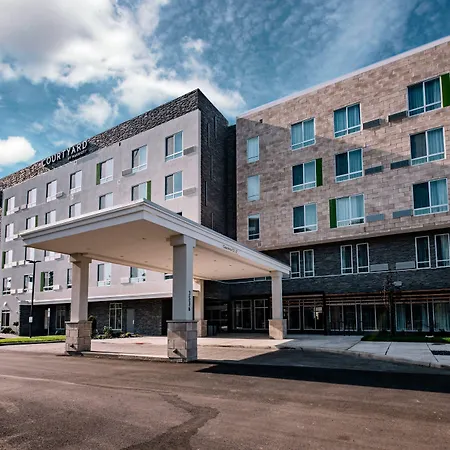Courtyard By Marriott Toledo West-2